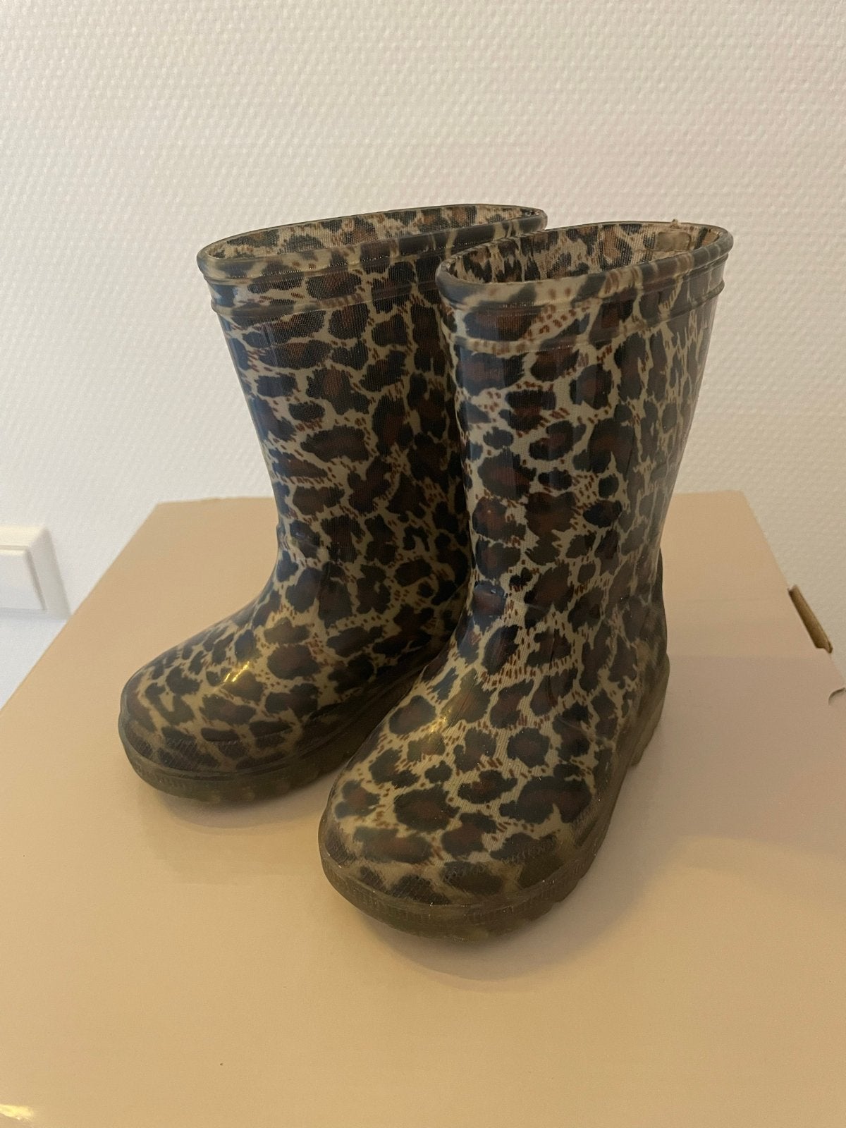 Luipaard print regenlaarzen maat 22, Ophalen of Verzenden, Gebruikt, Jongen of Meisje, Laarzen