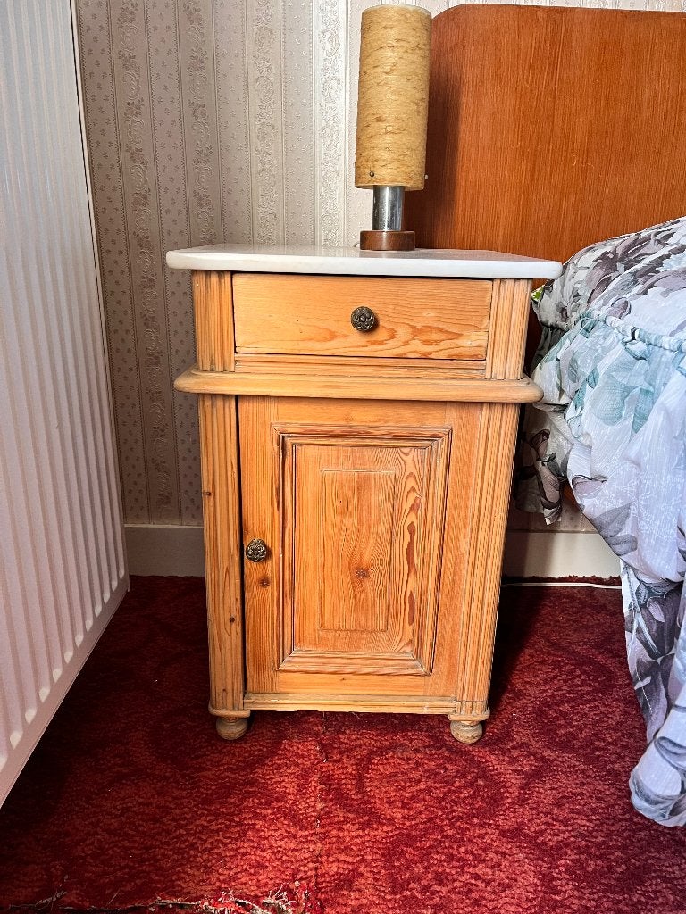 vintage nachtkastje, Antiek en Kunst, Curiosa en Brocante, Ophalen