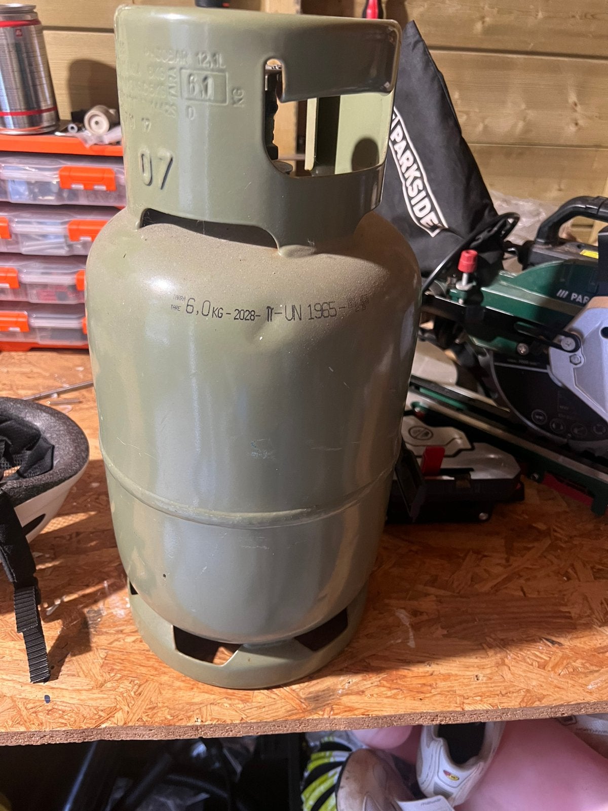 Groene Gasfles (6 kg Tarra) – Gekeurd tot 2028 –, Ophalen, Zo goed als nieuw