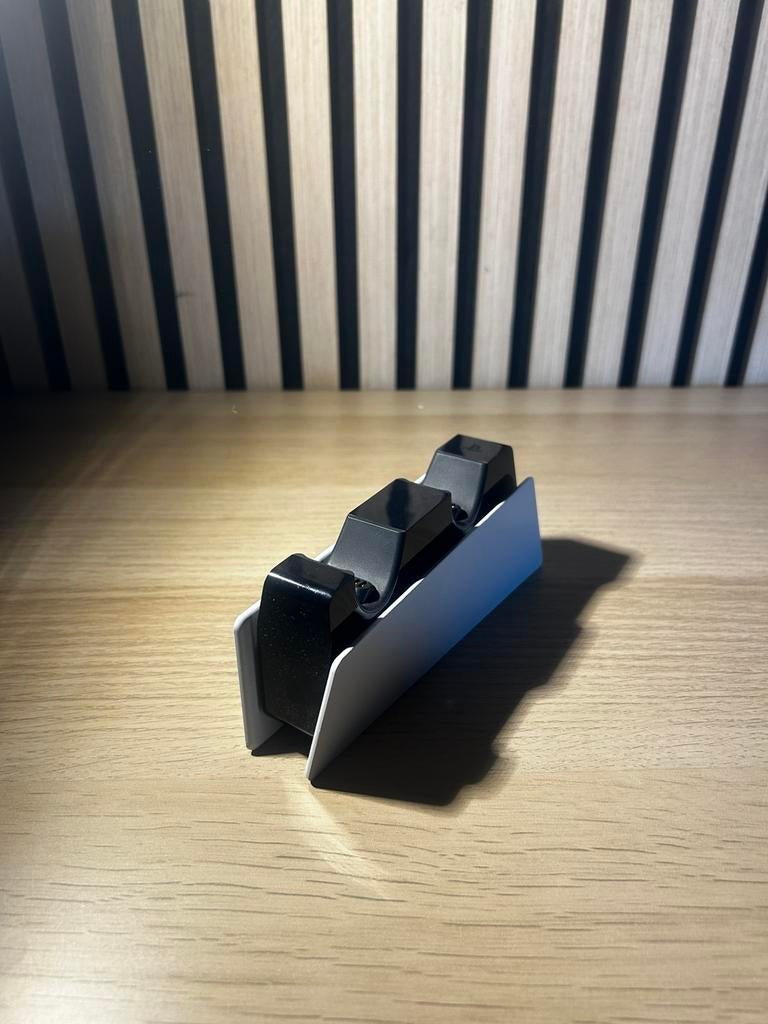 Playstation 5 charging station, Ophalen, Zo goed als nieuw