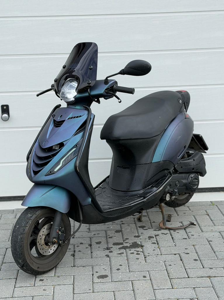 Piaggio zip 50cc 2020 brom, Ophalen, Zo goed als nieuw, Benzine, Piaggio