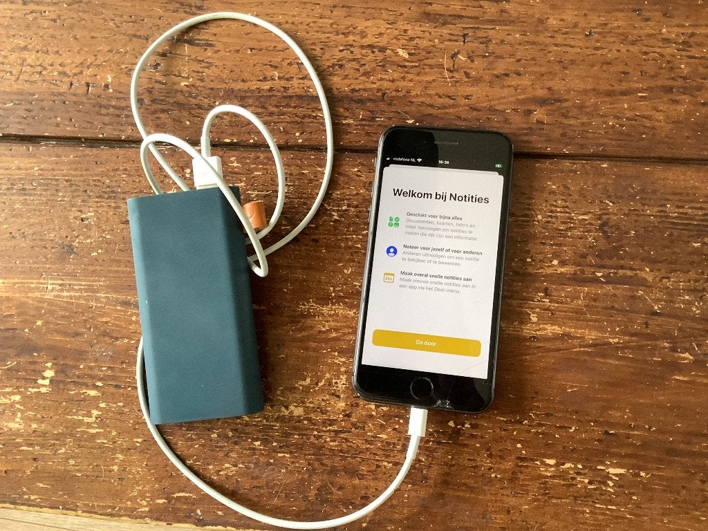 Fresh 'n Rebel Powerbank 6000 mAh – Compact, Ophalen of Verzenden, Zo goed als nieuw, Fresh 'n Rebel