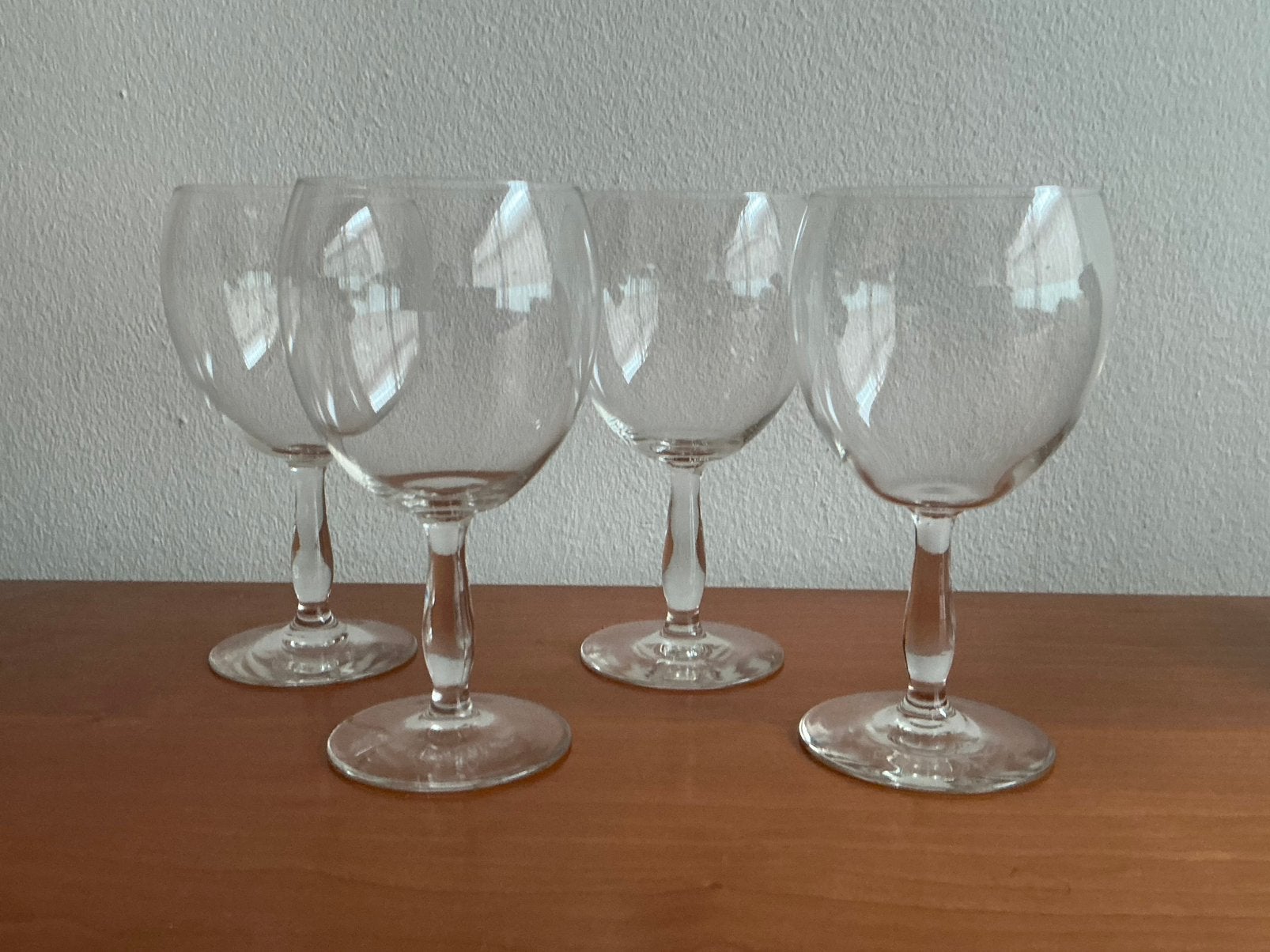K.P.C. de Bazel: 4 wijnglazen model F, 13 cm Leerdam 1921-23, Antiek en Kunst, Antiek | Glas en Kristal, Ophalen of Verzenden