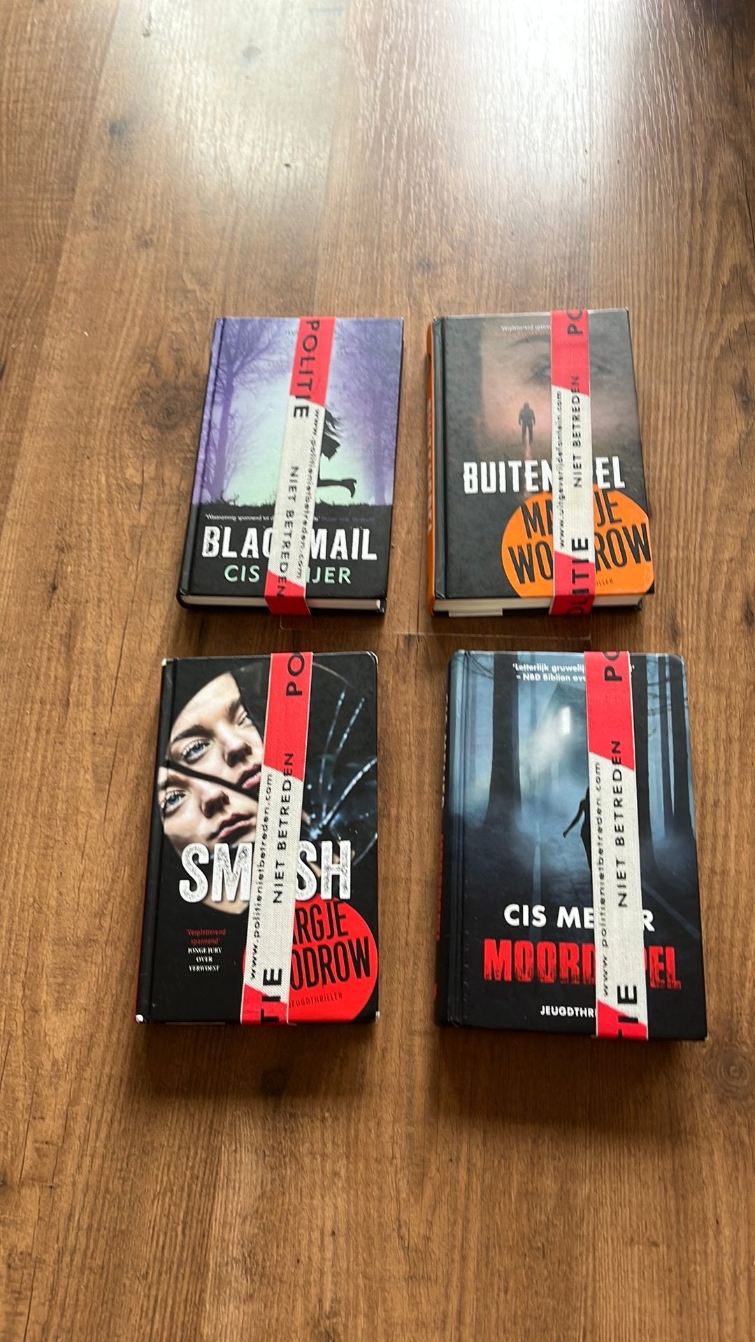 Jeugd thrillers, Ophalen of Verzenden, Zo goed als nieuw