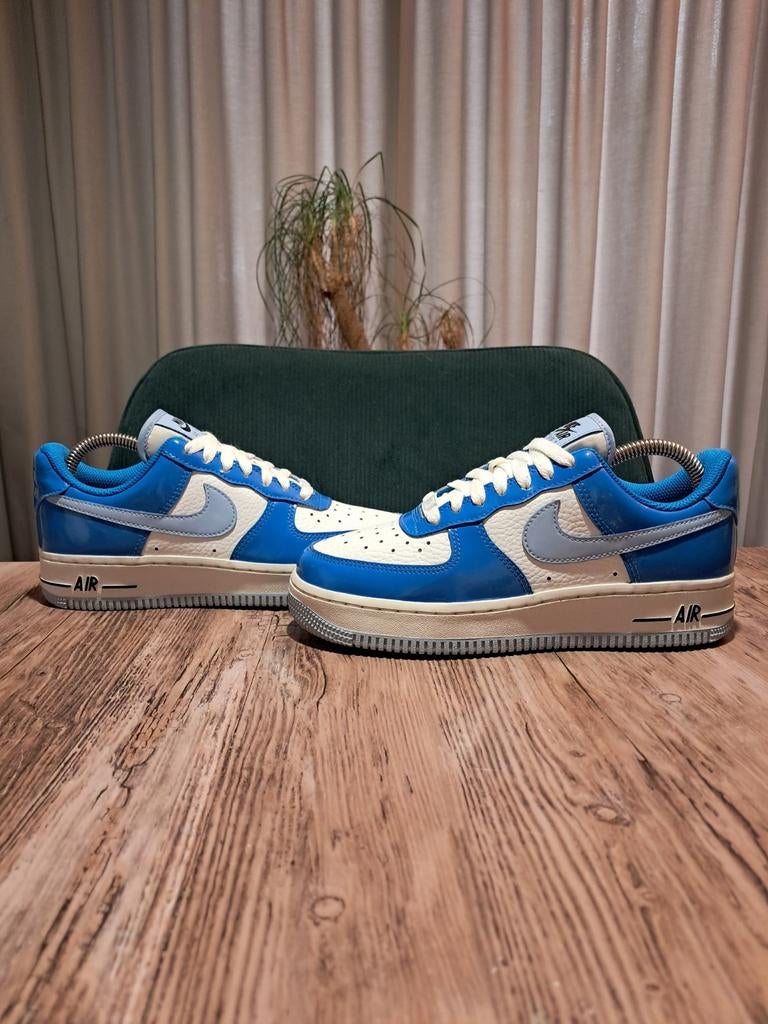 Nike Air Force 1 Premium 'Photo Blue' Size 36,5, Kleding | Dames, Schoenen, Zo goed als nieuw, Sneakers of Gympen, Wit, Ophalen of Verzenden