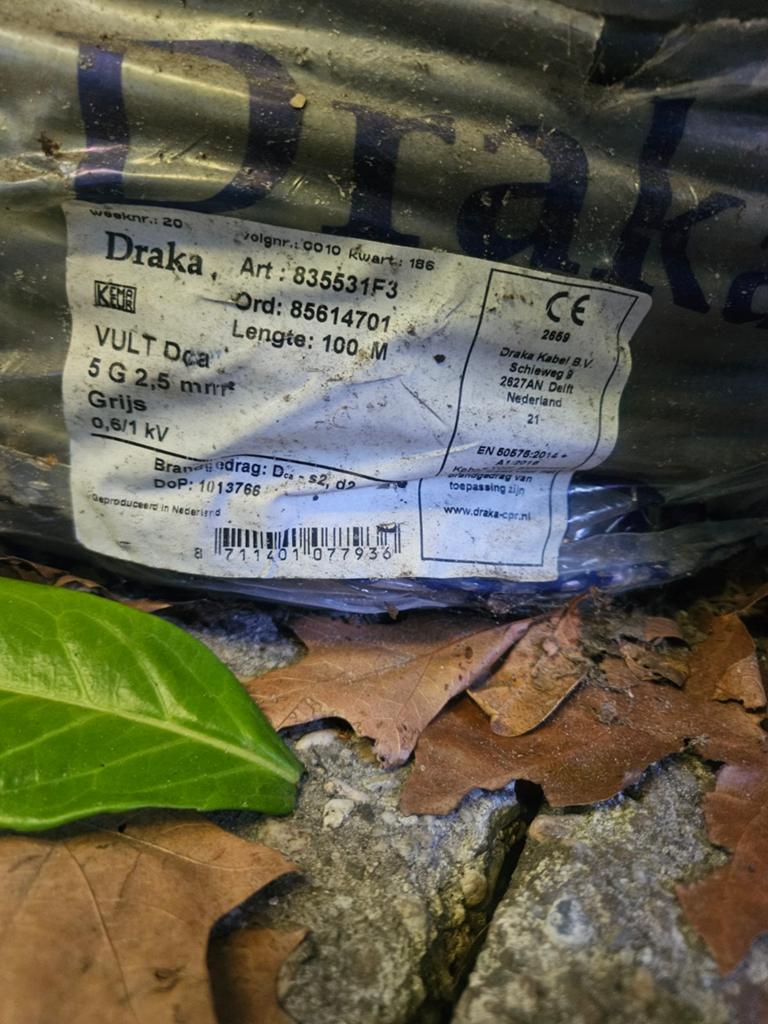 Draka VULT Dca 5G 2,5mm² Grijze Kabel 100m, Ophalen, Nieuw, Kabel of Snoer