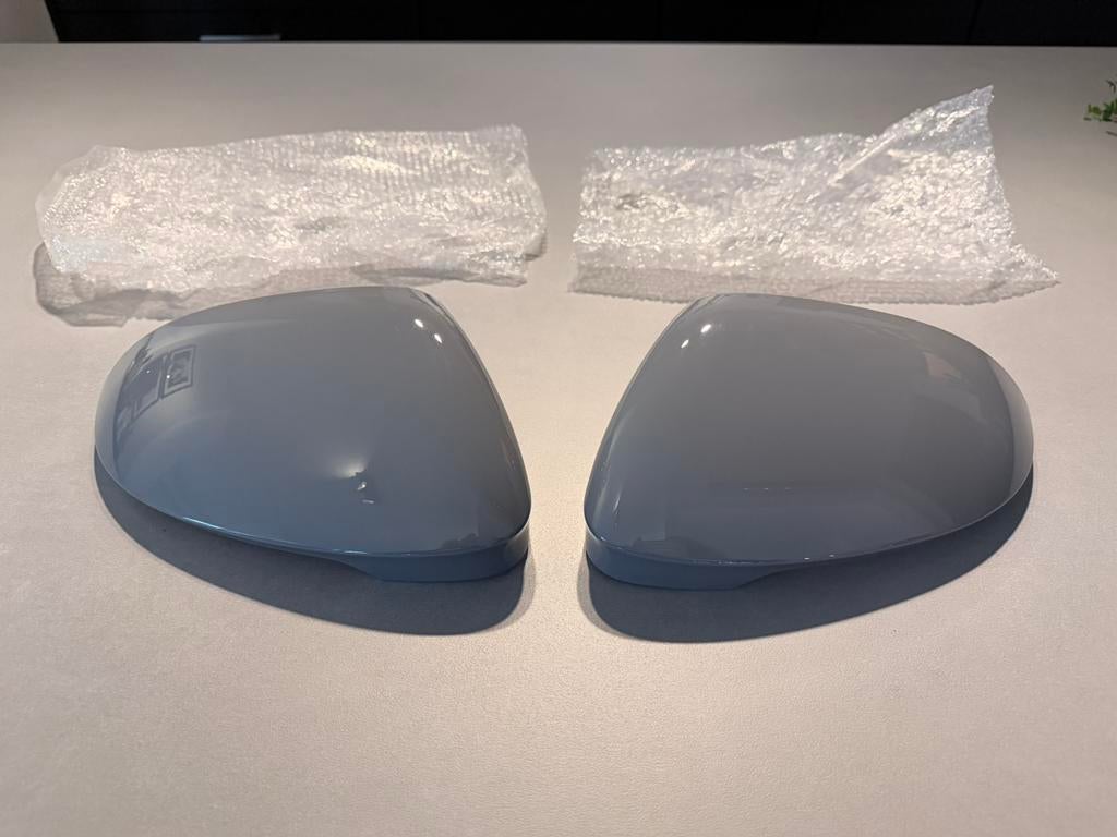 Volkswagen Golf 8 OEM - spiegelkappen R+L - moonstone grey, Ophalen of Verzenden, Gebruikt, Volkswagen