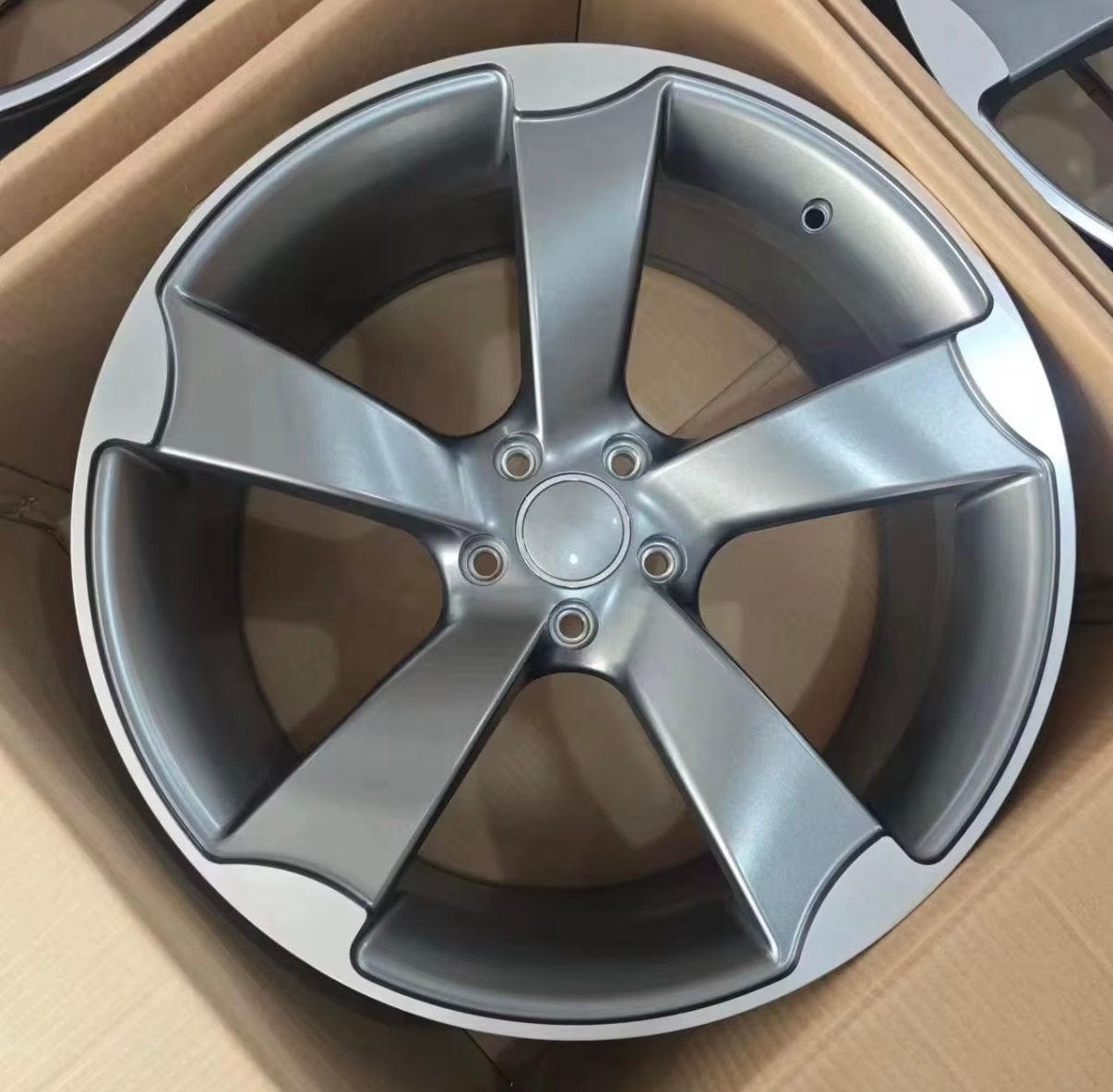 NIEUW! Audi Rotor style velgen 19 inch, sportieve RS look!, Ophalen, Nieuw