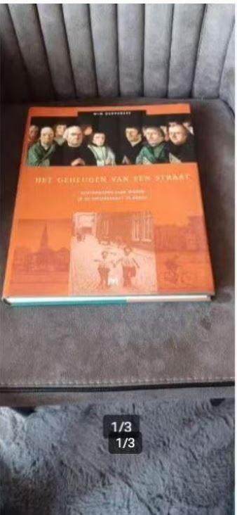 Het geheugen van een straat Wim Huppertz, Ophalen of Verzenden, Zo goed als nieuw