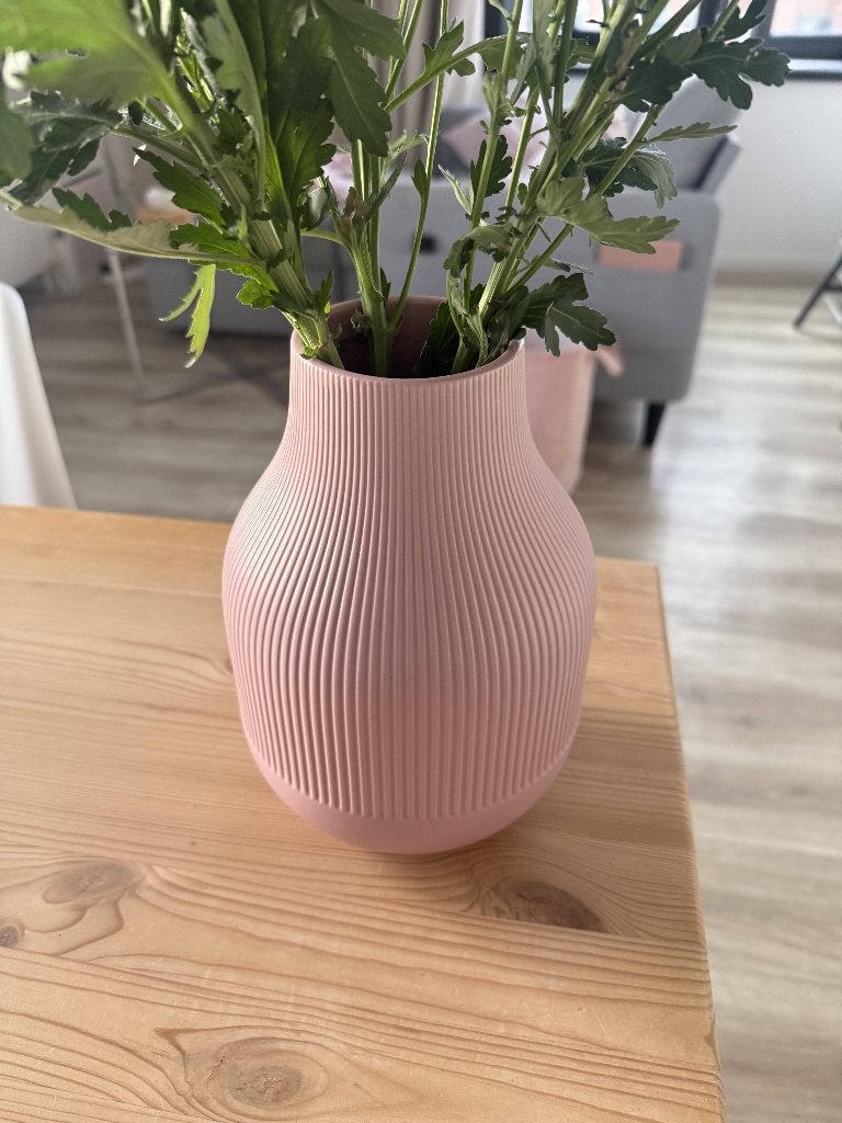 Vase, Ophalen, Zo goed als nieuw, Roze