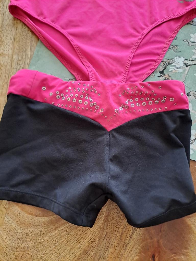 Turn, Sport en Fitness, Turnen, Kindermaat 122 t/m 140, Ophalen, Gebruikt, Materiaal