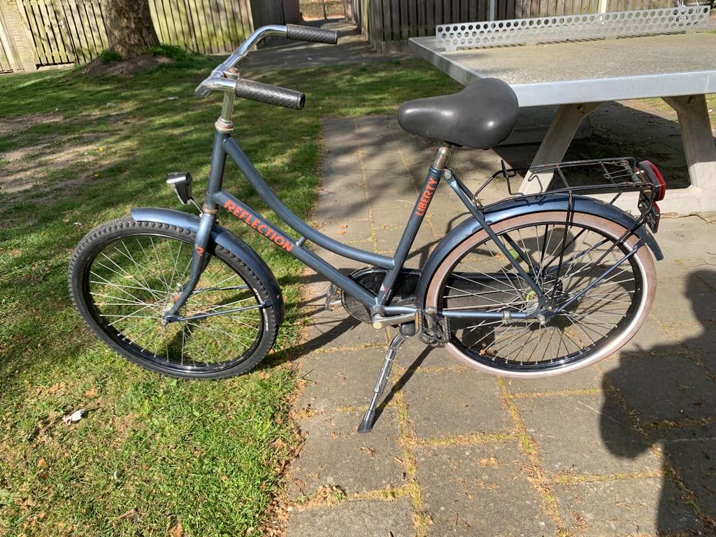 Te Koop meisje fiets 24 inch, Fietsen en Brommers, Fietsen | Jongens, Ophalen of Verzenden, Zo goed als nieuw, 24 inch, Handrem