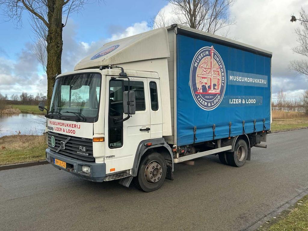 1999 - Volvo - FL608-42R-7.4T - Vrachtwagen, Euro 2, Overige brandstoffen, Origineel Nederlands, Bedrijf