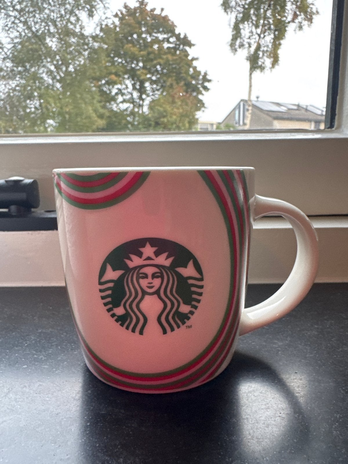 Starbucks Kerst Mok - Nieuwstaat, Overige typen, Ophalen of Verzenden, Zo goed als nieuw, Steen/keramiek