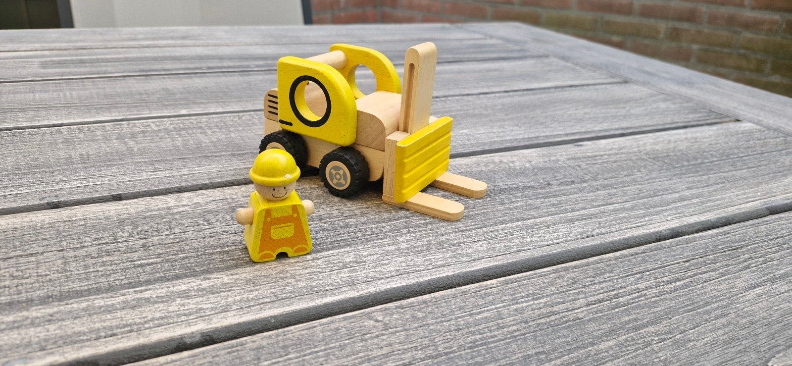Houten vorkheftruck met poppetje - Zo goed als nieuw, Ophalen, Zo goed als nieuw, Overige typen