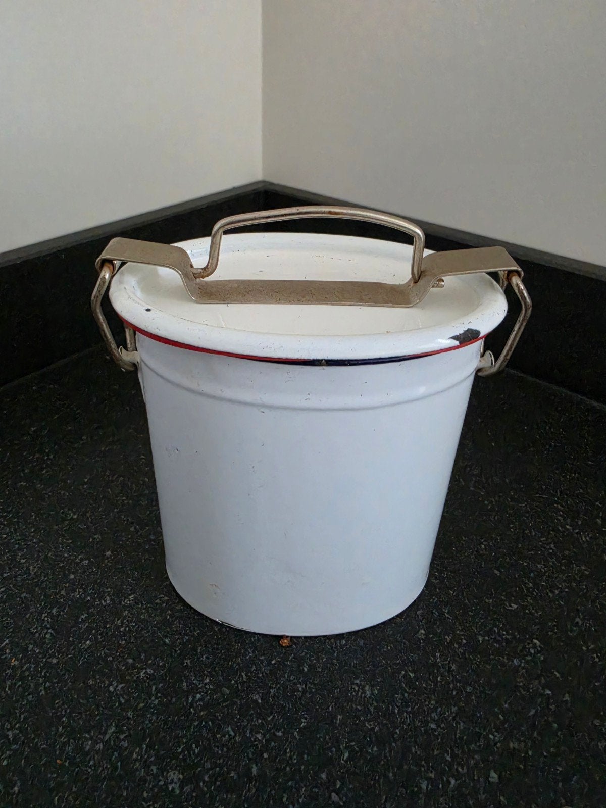 Lunchbox, bewaarbox, emaille, compleet, Ophalen of Verzenden