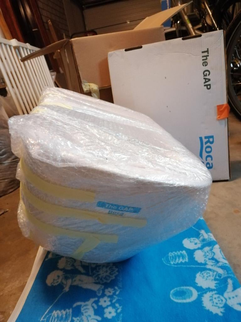 WC pot met bril The GAP -Roca  *NIEUW *, Overige materialen, Nieuw, Minder dan 5 m², Ophalen