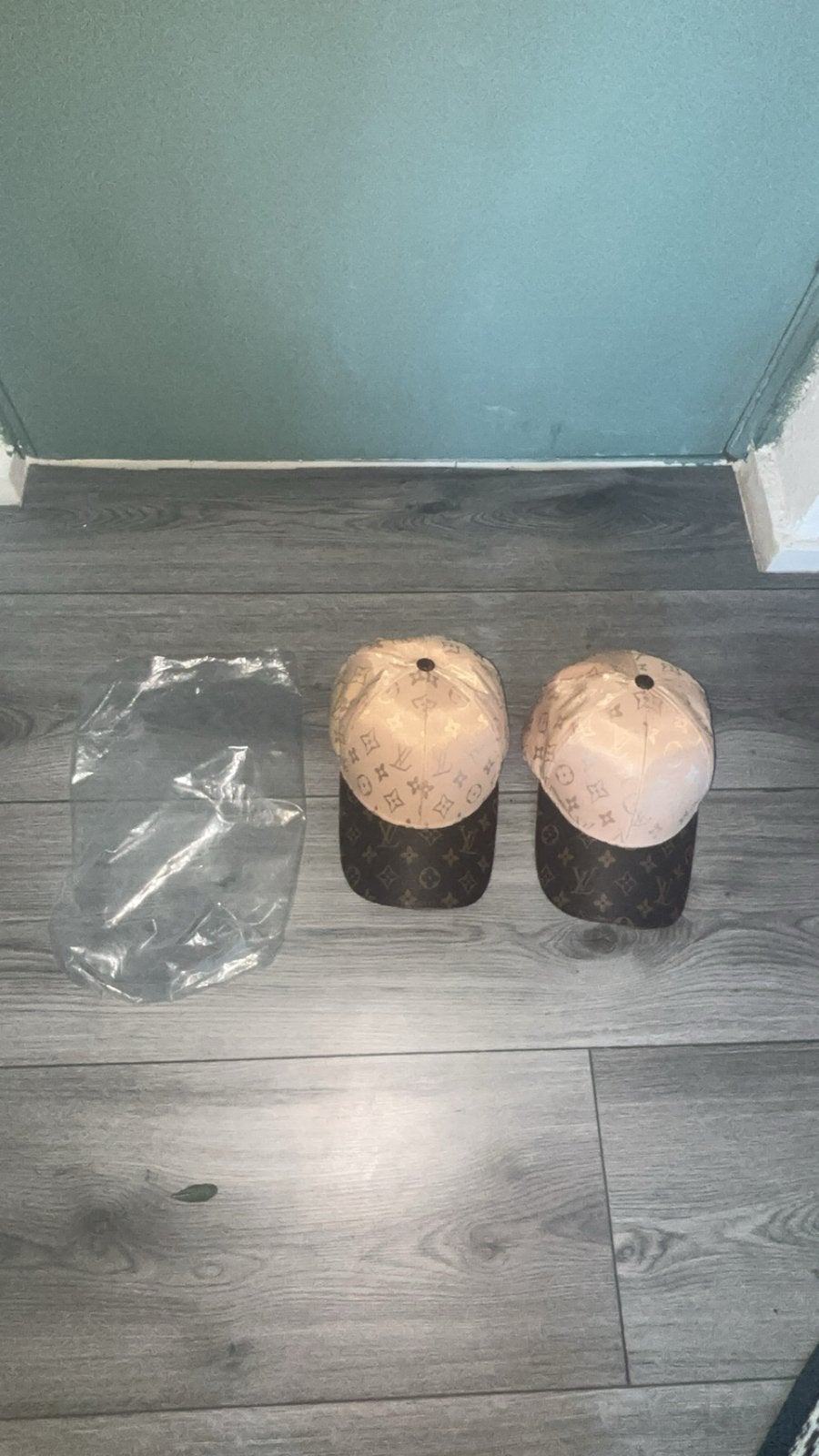 2 lv petten te koop!, Ophalen of Verzenden, Zo goed als nieuw