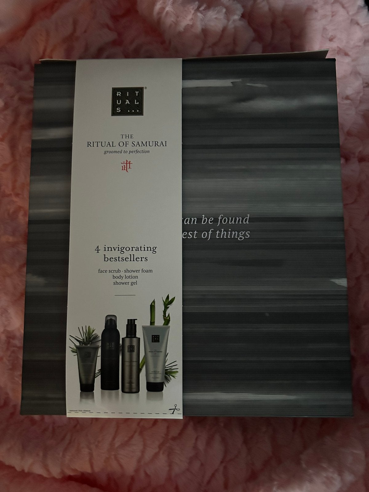 Ritual of Samurai giftset groot, Ophalen of Verzenden, Zo goed als nieuw, Bad & Douche