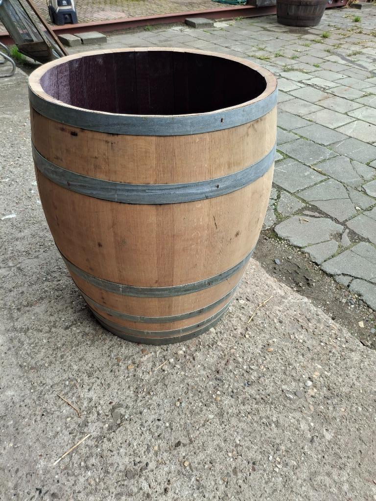 eiken wijnvat voor boompje of regenopvang, zie foto-omschrij, Tuin en Terras, Regentonnen, 150 liter of meer, Ophalen, Zo goed als nieuw