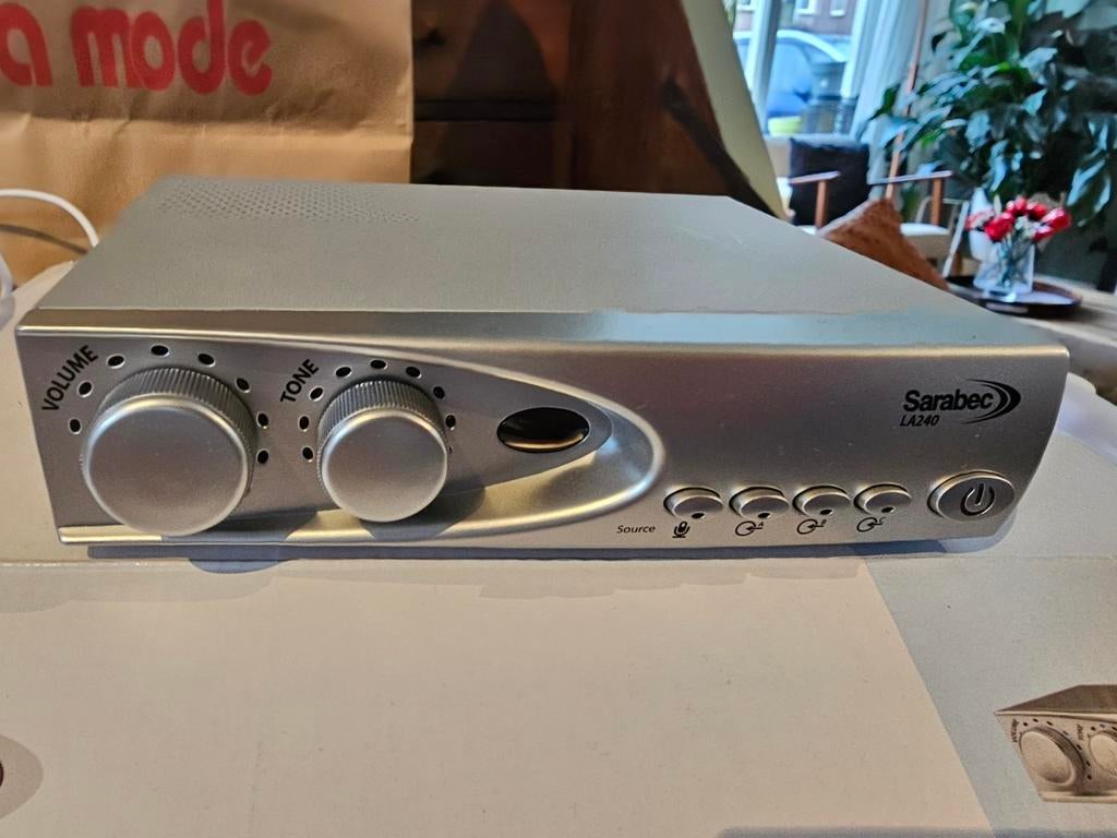 Sarabec LA240 Ringleiding - Zo goed als nieuw, Audio, Tv en Foto, Versterkers en Receivers, Ophalen of Verzenden, Zo goed als nieuw