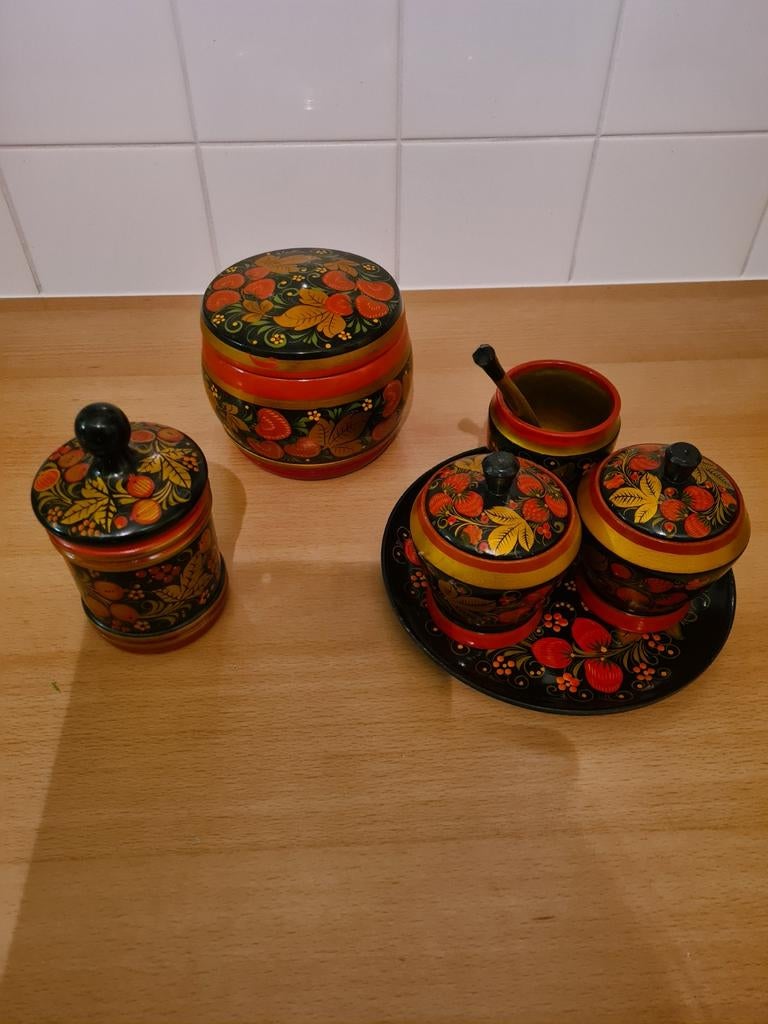 Russische khokhloma diversen. In perfecte staat., Ophalen
