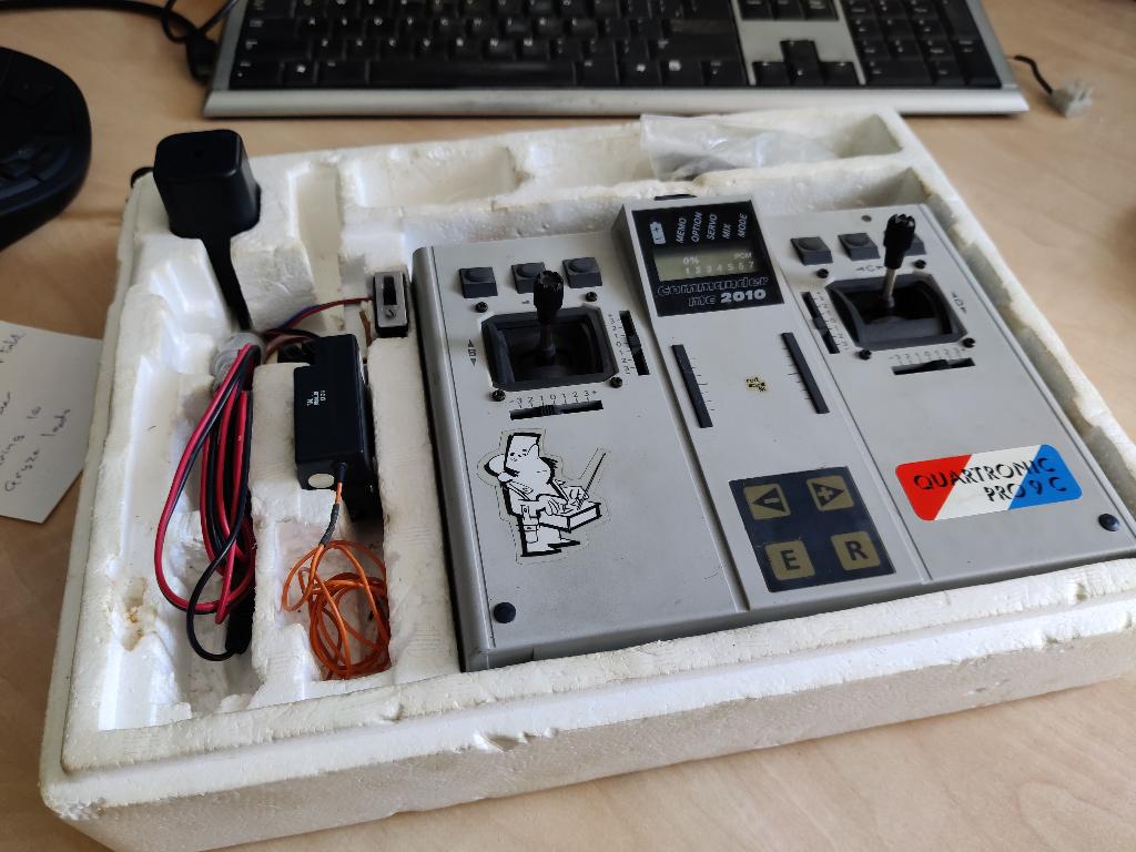 RC zender Commander MC2000, Ophalen, Gebruikt