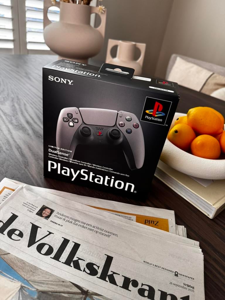 Playstation 30th Aniversary Limited Edition Dualsense, Ophalen, Nieuw