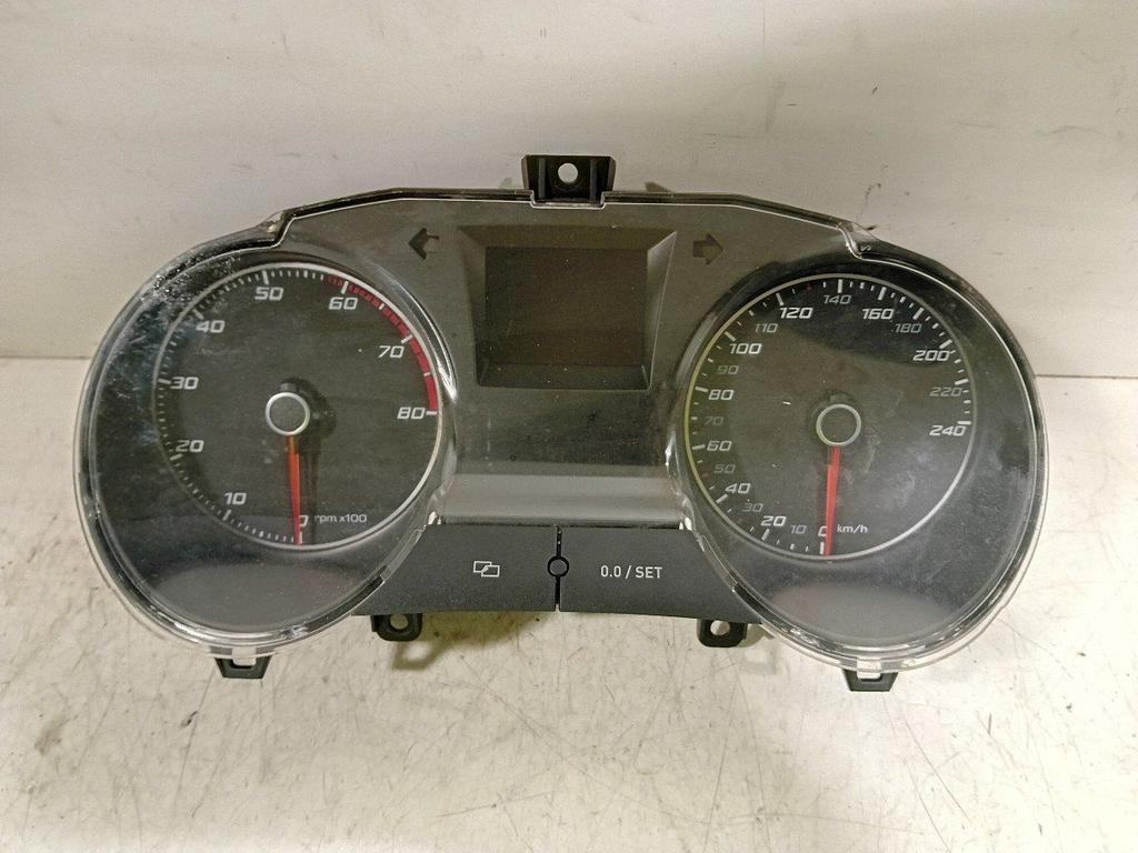 Cockpit Seat Ibiza, Auto-onderdelen, Onderdelen@venauto.nl, Van der Ven Autorecycling B.V., Gebruikt, Ettenseweg 76, 4706 PB Roosendaal, The Netherlands