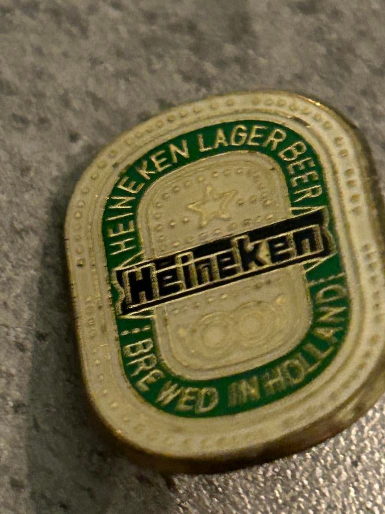 Heineken pin etiket, Verzamelen, Ophalen, Zo goed als nieuw
