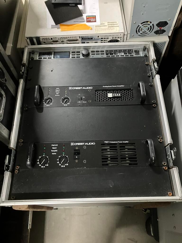 Crest versterkerrack met 5200 /7001, Ophalen, Gebruikt, Usa, Crest