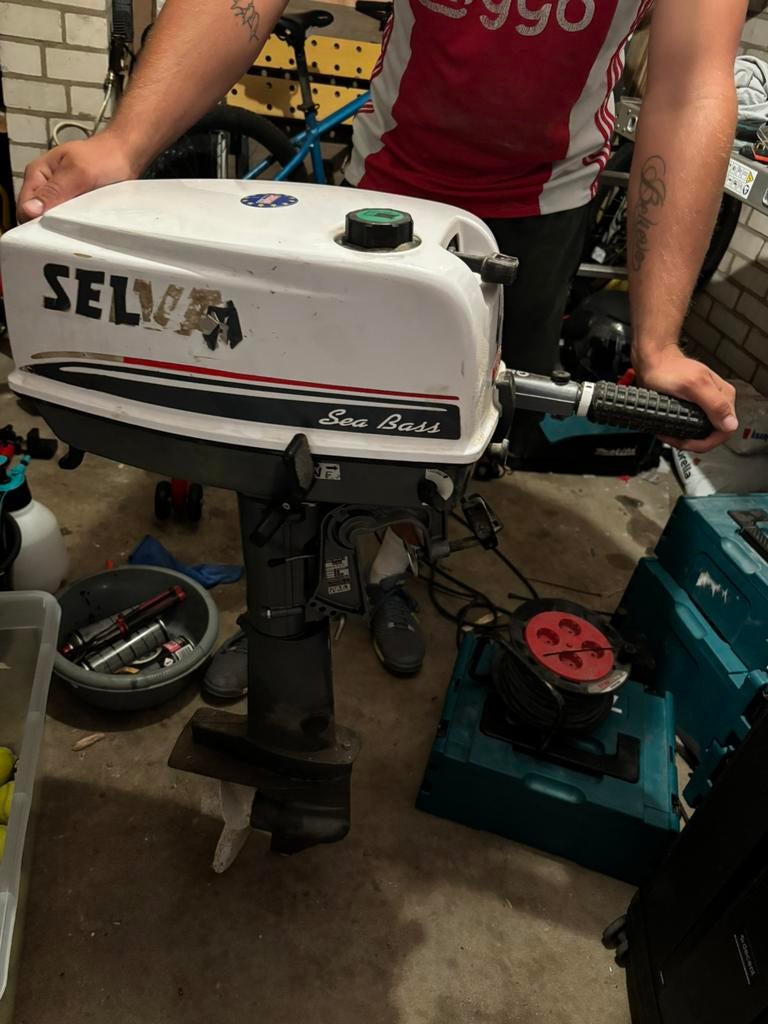 Buitenboord motor 4pk, Watersport en Boten, Buiten- en Binnenboordmotoren, Ophalen, Minder dan 5 pk, Zo goed als nieuw, Buitenboordmotor