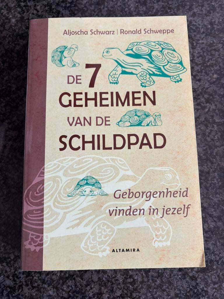 De 7 geheimen van de schildpad/geborgenheid vinden in jezelf, Boeken, Ophalen of Verzenden, Zo goed als nieuw, Spiritualiteit algemeen