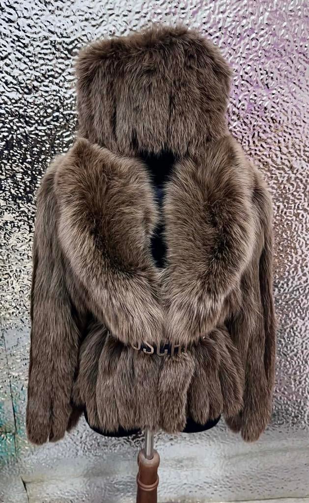 Saga Fox bruine vossen bontjas, Kleding | Dames, Jassen | Winter, Ophalen of Verzenden, Zo goed als nieuw, Maat 38/40 (M), Bruin