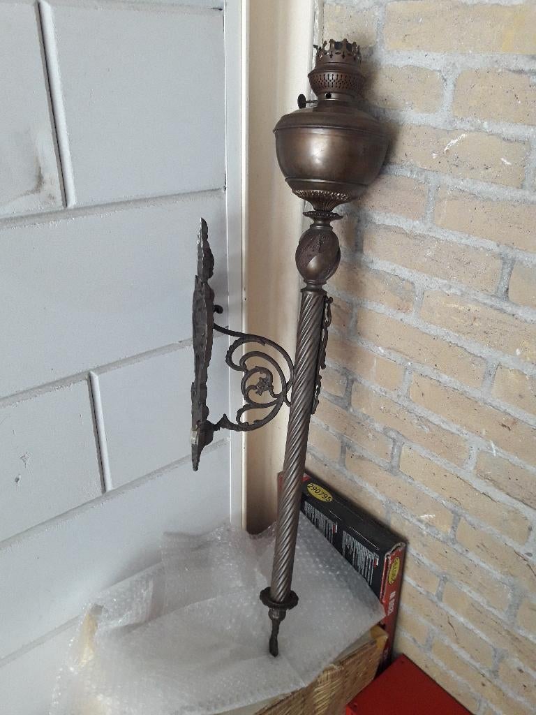 Uniek. Antieke koperen wandlamp ( fakkel.), Ophalen, Gebruikt