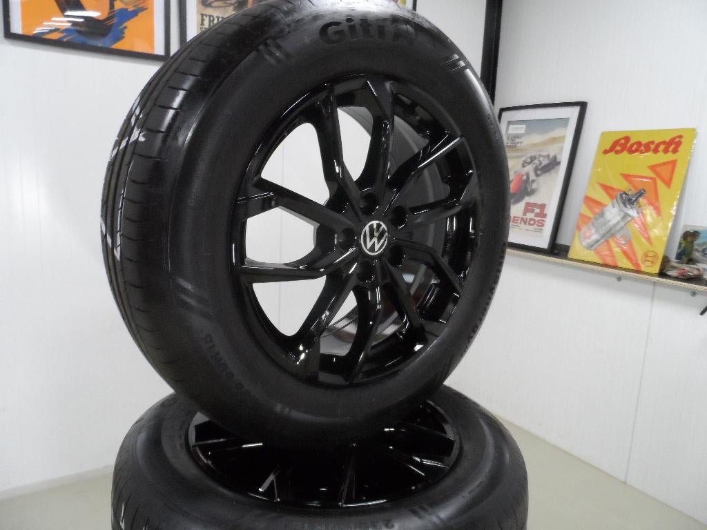 Volkswagen ID Buzz 18 inch zwart splinternieuw velgen set, 18 inch, Bestelwagen, Duitsland, Banden en Velgen