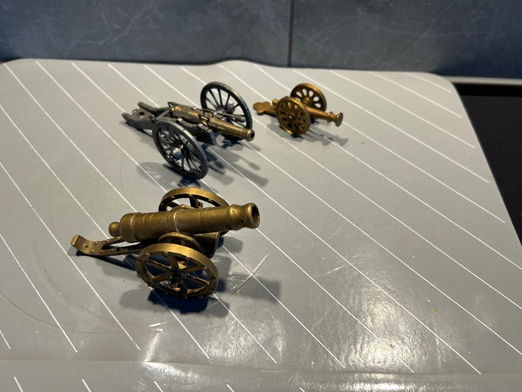 Diverse kanonnen zie foto miniatuur, Ophalen of Verzenden, Tweede Wereldoorlog