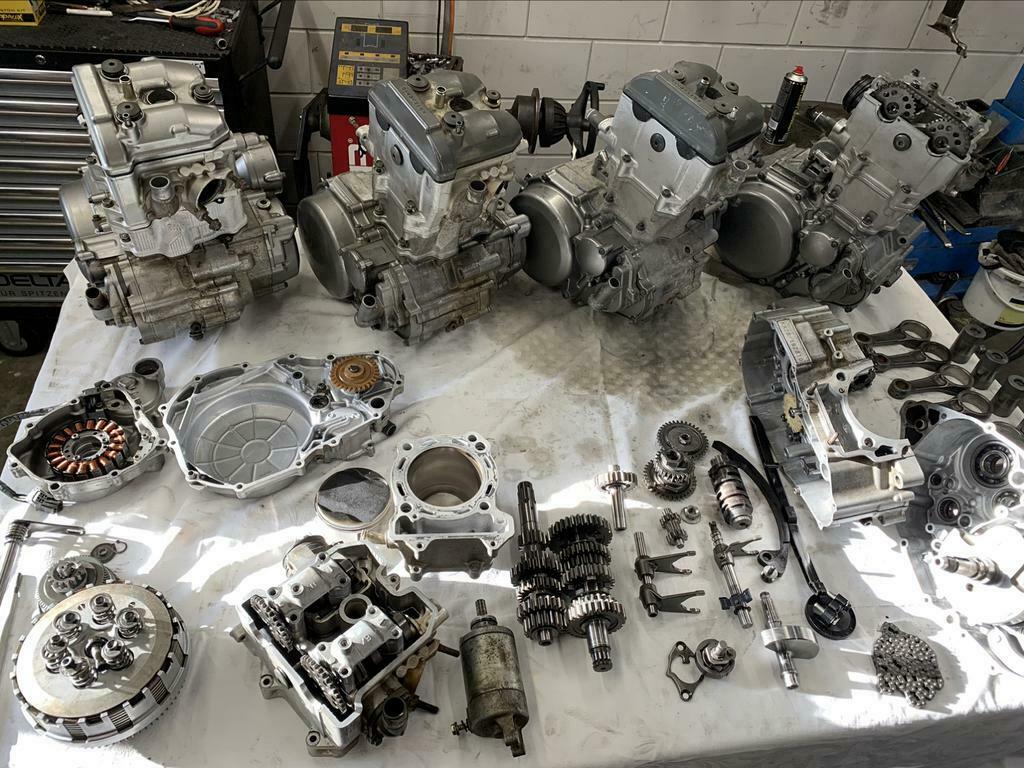 Suzuki ltz 400 blok defect?, Motoren, Ophalen of Verzenden, Gereviseerd