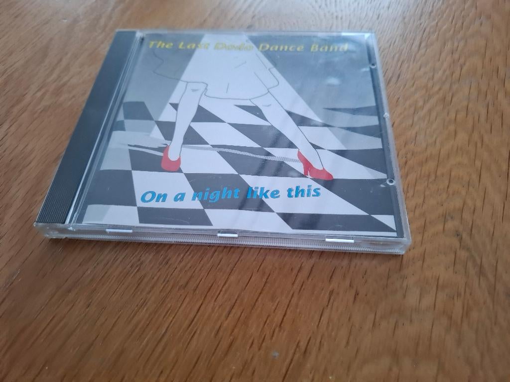 CD The Last Dodo Dance Band: on a night like this, Ophalen of Verzenden, Zo goed als nieuw