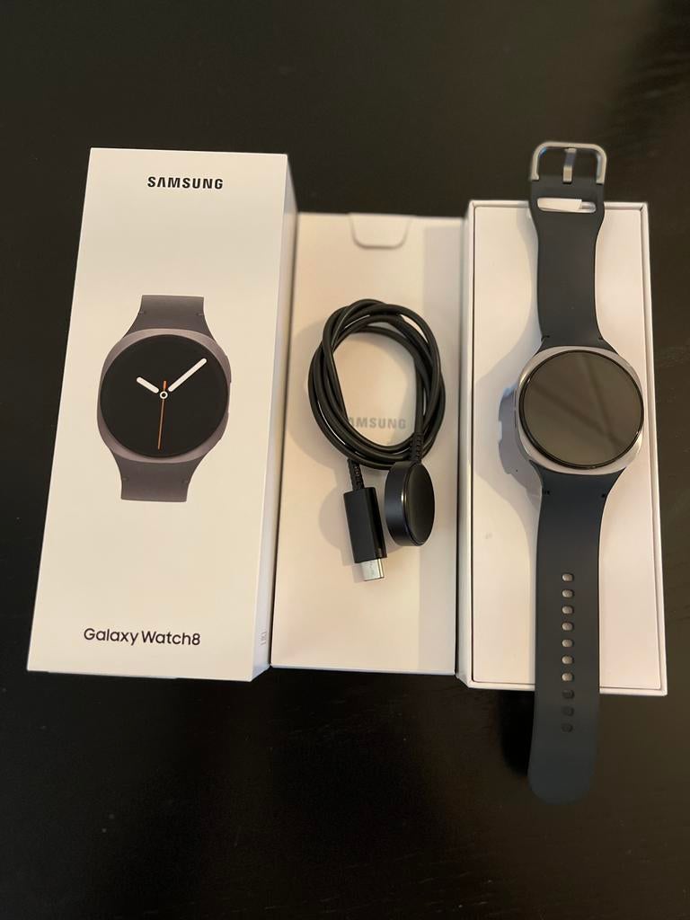 Samsung galaxy watch 8 (LTE), Ophalen of Verzenden, Zo goed als nieuw, Zwart, Android