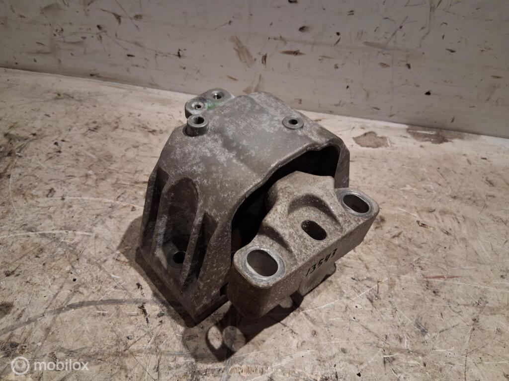Motorsteunrubber VW Bora 1.6-16V ('98-'06) 1J0199262BK, Gebruikt, Volkswagen, Ophalen of Verzenden, Volkswagen