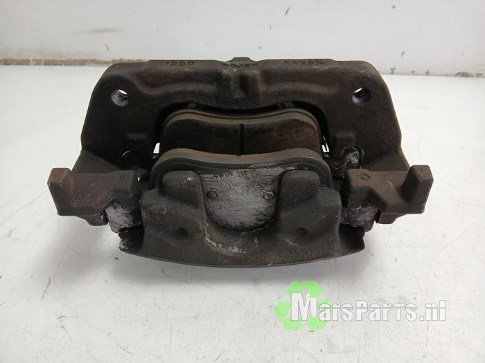 Remklauw (Tang) links-voor van een Ford Focus, Gebruikt, -, -, Ophalen of Verzenden