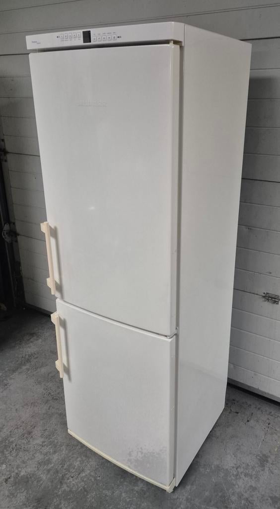 Liebherr NoFrost koel-vriescombinatie CN 3366, Ophalen, Gebruikt, 200 liter of meer, 60 cm of meer