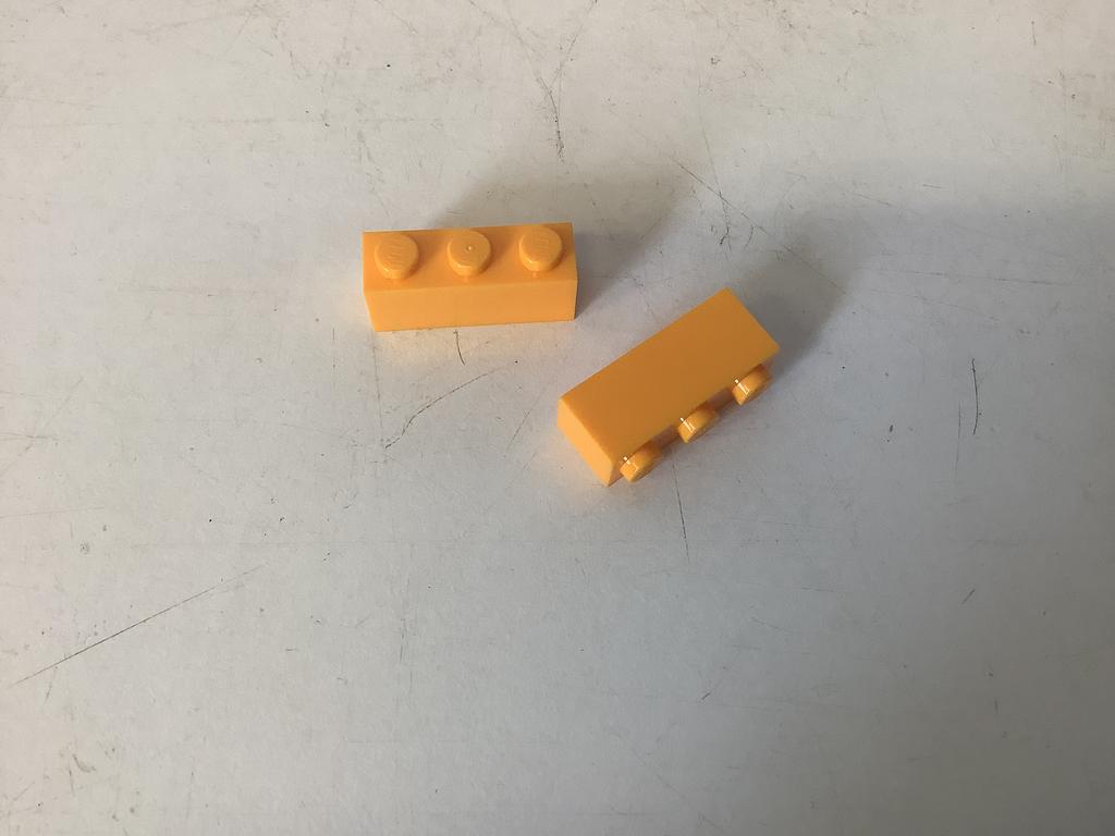Lego steen 1x3 licht oranje, Ophalen of Verzenden, Gebruikt, Losse stenen, Lego