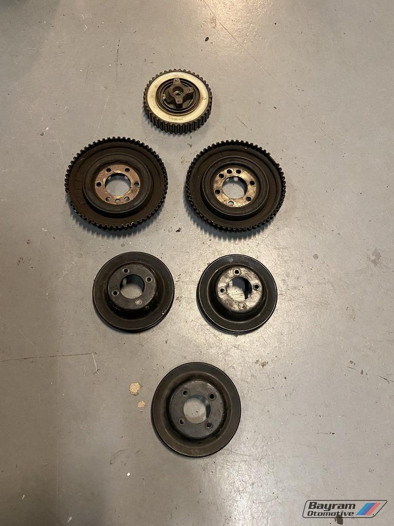 Bmw poelie diverse m40 m42 E30 E28 E34 krukas waterpomp, Gebruikt, -, -, Ophalen of Verzenden