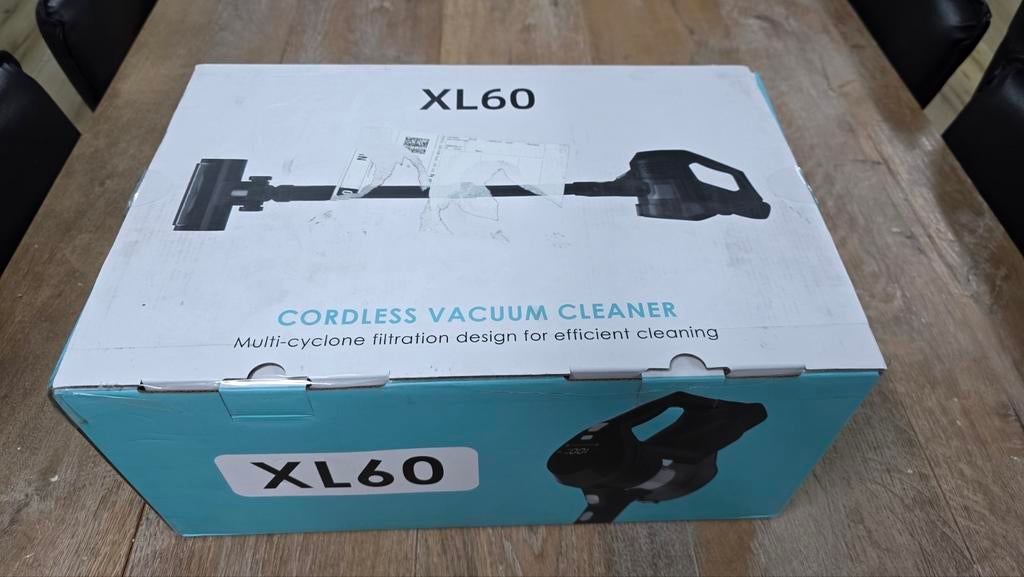 Draadloze stofzuiger XL60 - Nieuw in doos, Ophalen of Verzenden, Nieuw, Reservoir, Minder dan 1200 watt