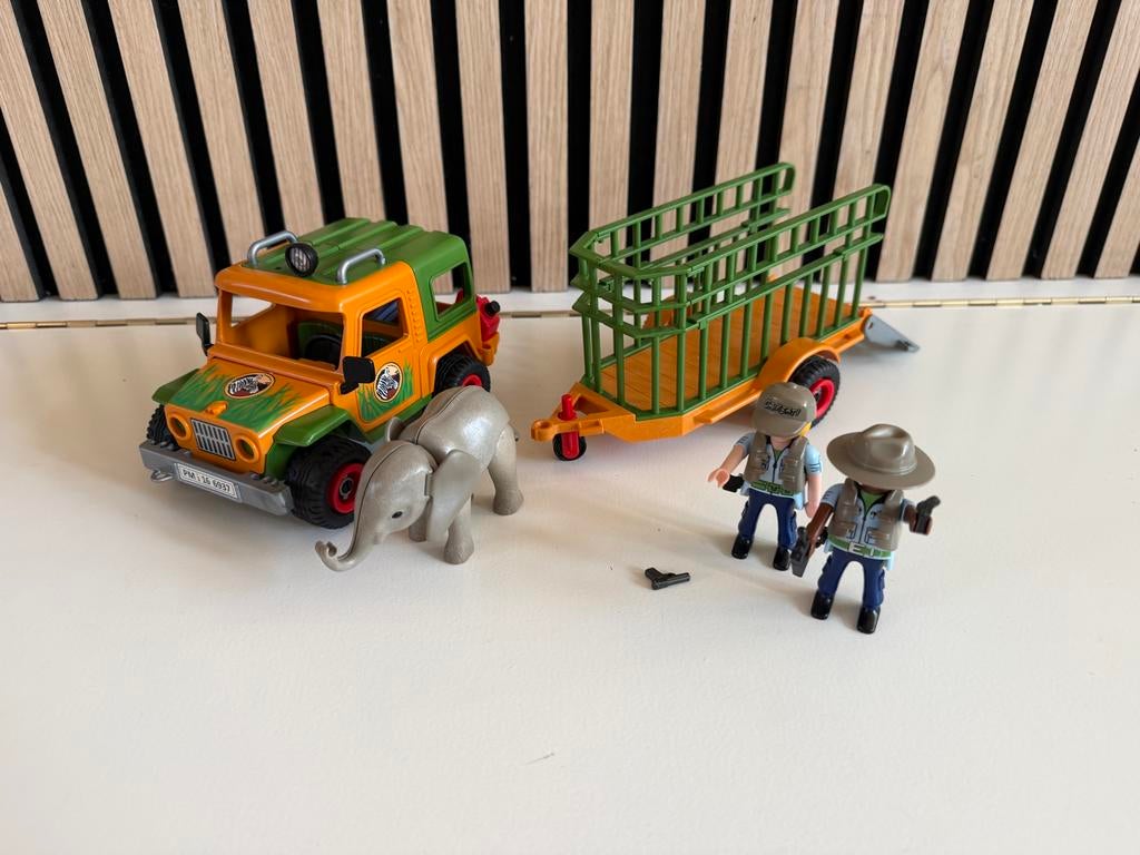 Playmobil 6936 Ranger terreinwagen met olifant, Ophalen of Verzenden, Zo goed als nieuw