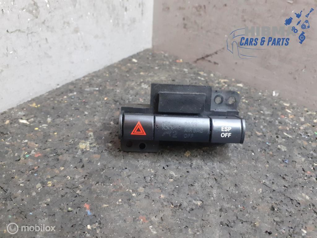 Alarmlichtschakelaar Chrysler 300C 3.0 V6 CRD ) 04602418AF, Ophalen of Verzenden, Gebruikt, Chrysler