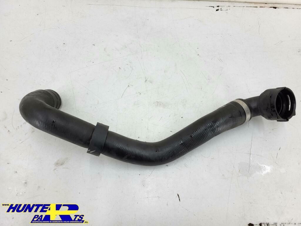 Radiateurslang Volvo V90/S90/XC60/V60 ('16-'22) 31474845, Ophalen of Verzenden, Gebruikt