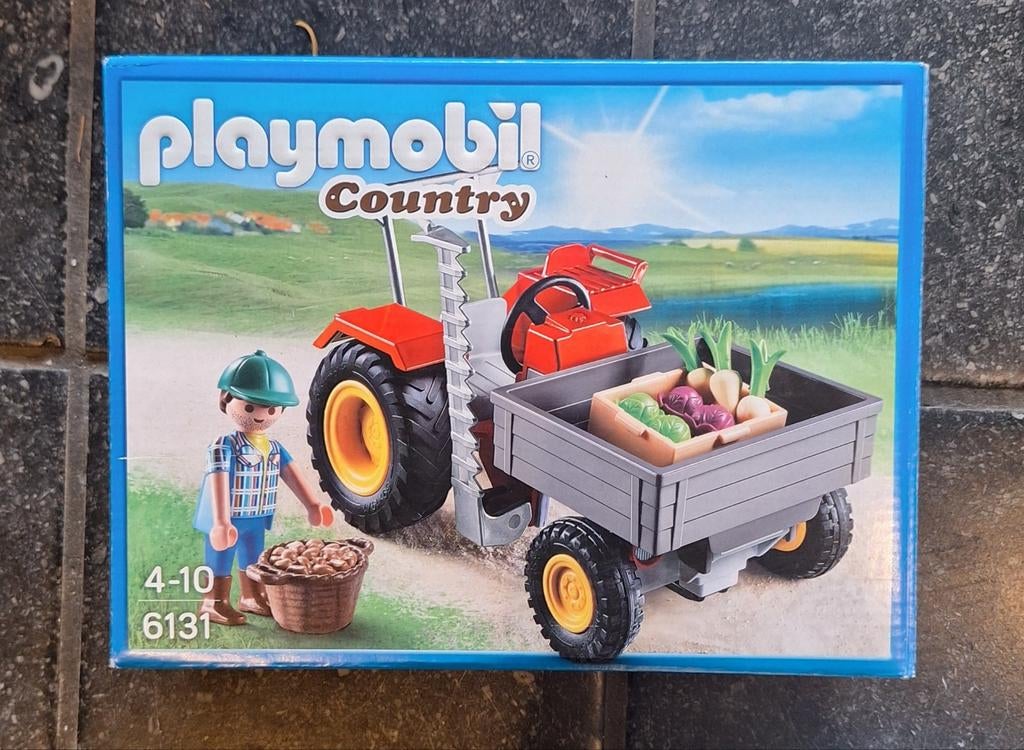 Playmbobil Country, Rode tractor met werktuigen (6867), Kinderen en Baby's, Speelgoed | Playmobil, Ophalen, Zo goed als nieuw